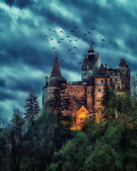 Spend Halloween In Transylvania Draculas Castle Romania Beautiful Castles Dracula Castle