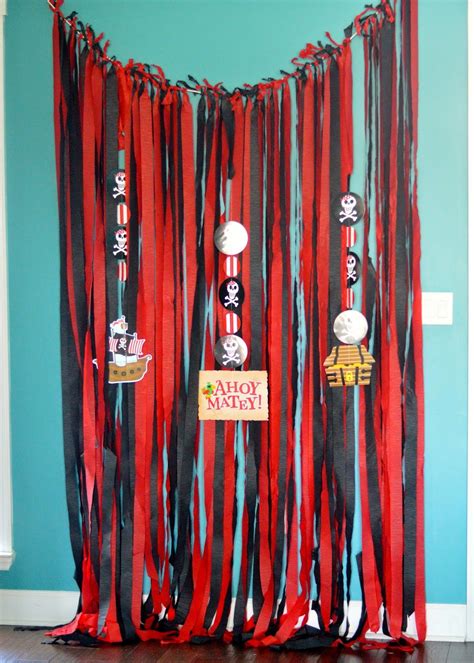 We share our easy pirate decoration ideas for throwing a pirate. Homemade Pirate Birthday Party Decorations ...