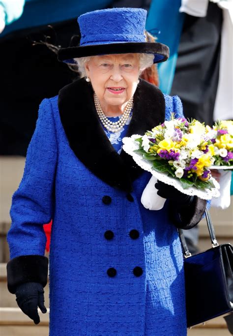 Kate Middleton Attends Easter Service In Royal Blue Purewow