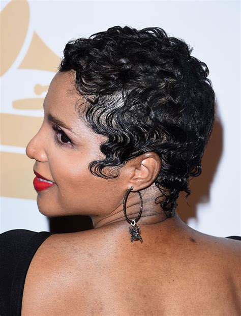 In the haircuts will be spectacular geometric contours; Summer hair 2019 pixie hairstyle ideas for black women ...