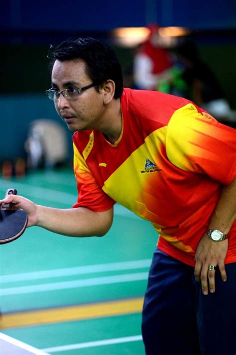 Everyone who is into ping pong knows that it's important to have a good equipment, from ping pong table to your paddle, but there is one thing that people often forget about. Hobi / Kegemaran | khairulfitri