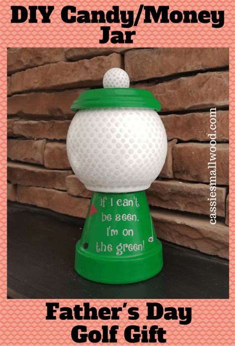 So if you have a dad who loves to golf, the gift idea pool is large enough to have you covered for all the holidays. DIY Golf Gift For Dad ~ Cassie Smallwood