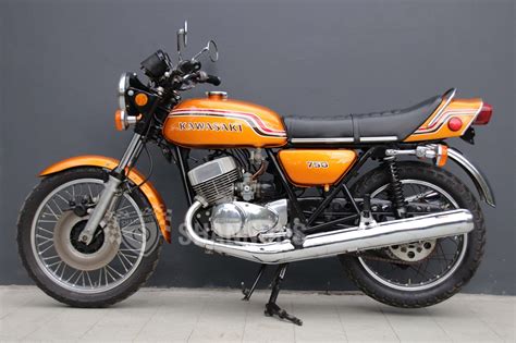 The kawasaki h2 mach iv 750 was to other motorcycles what heavy metal was to rock and roll — outrageous. Sold: Kawasaki H2 Mach IV 750cc Motorcycle Auctions - Lot ...