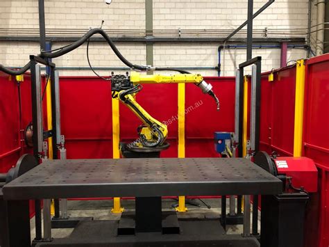 Used 2009 Lincoln Electric Robot Welding System Automated Welding