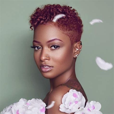 The short hair length hairstyle is fallen on little length. 50 Beautiful Short Hairstyles for Black Women[2020 Update ...