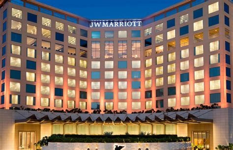 Jw Marriott Mumbai Sahar Mumbai Wedding And Reception Venues Banquet Halls And 5 Star Hotels