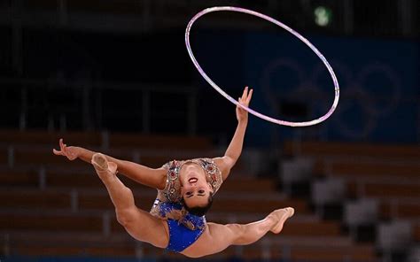Israeli Rhythmic Gymnast Ashram In Lead After Three Routines At Olympic Final The Times Of Israel