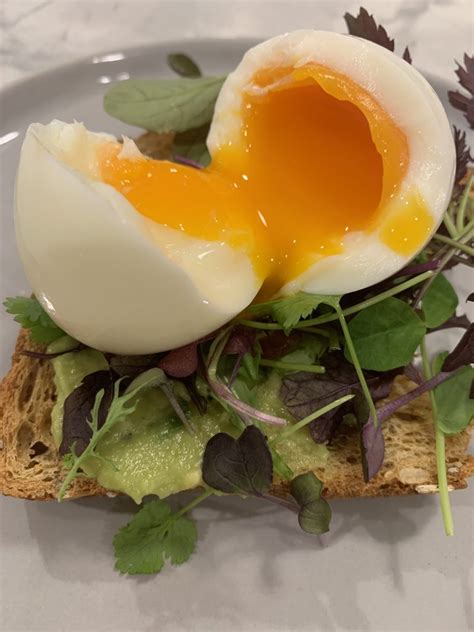 This link is to an external site that may or may not meet accessibility guidelines. Put An Egg On It- Easy Avocado Toast Recipe - Ereka ...