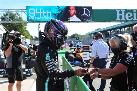 Shop the latest f1 team and leisurewear now from the official formula 1 store. Briefing traz edições ao vivo e analisa pré e pós-GP da ...