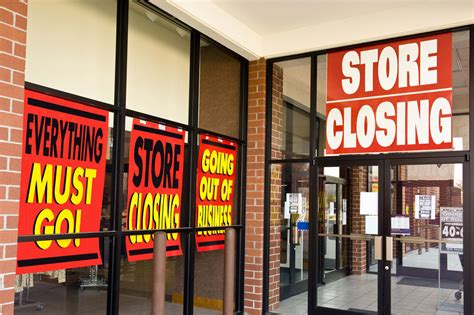 The Bay Closing Stores 2024 - Val Lauren