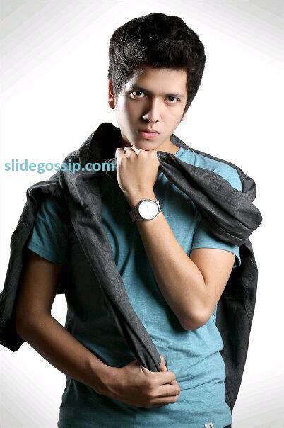 Explore tweets of ftv sctv @ftv_sctv on twitter. Dengan Niat Dan Tekad Yang Kuat Rendi Jhon Sukses Jadi Pemain