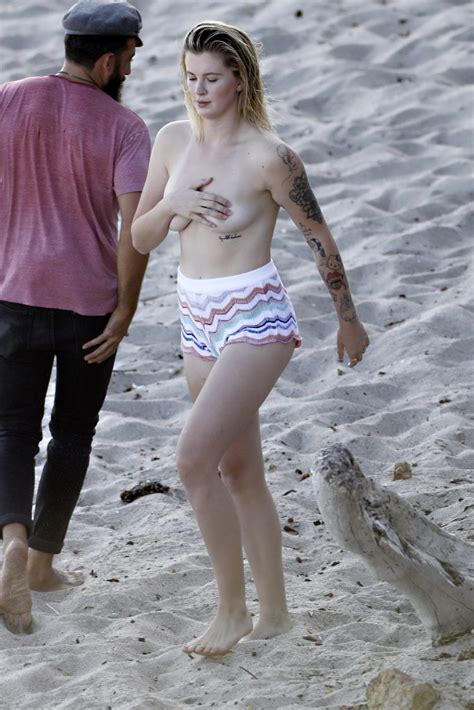 Ireland Baldwin Topless And Sexy On The Beach In Malibu Scandal Planet