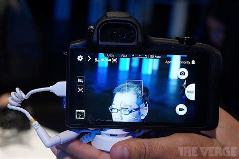 Samsung Galaxy NX Android Camera Hands On Photos The Verge