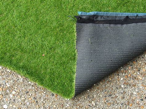 Modern backyard ideas without grass. Artificial grass: Five things to consider | Rated People