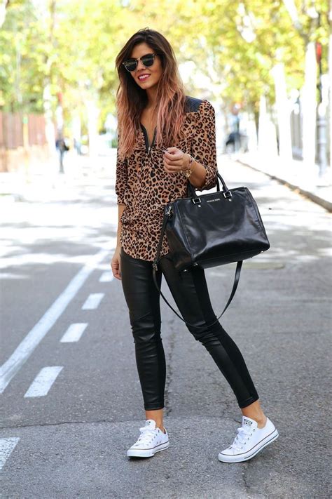 Looks En Converse Outfits With Leggings How To Wear White Converse Black Leggings Outfit