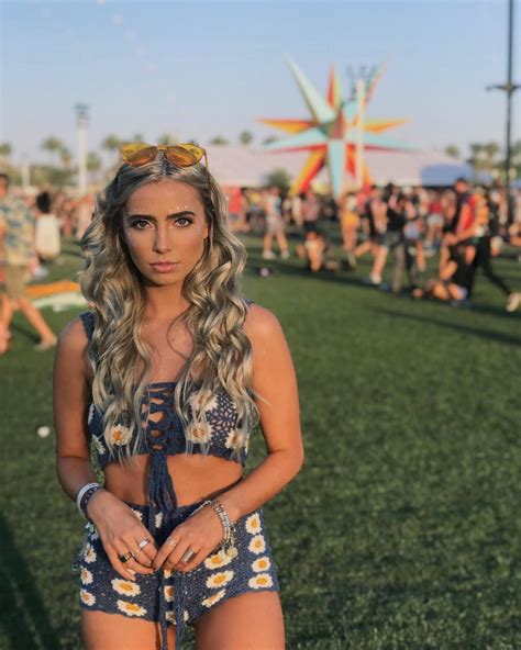 Check spelling or type a new query. Lexi on Instagram: "Coachella, you were amazing🤘🏼💛🦄🍒💗🙌🏼 ...