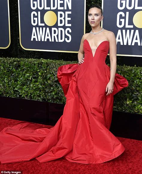 Scarlett Johansson Shines In A Radiant Red Gown On The Golden Globe Red