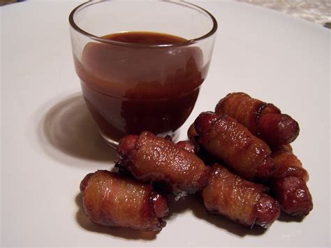It is easier to wrap the wieners with cold bacon. Mommy's Menu: Bacon Wrapped Lil' Smokies