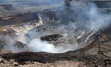 Halemaumau Crater 3 February 2021 Kilauea Volcano Hawa Flickr