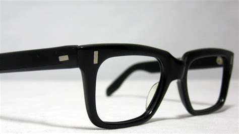 Vintage Eyeglasses Mens Horn Rim Black By Collectablespectacle