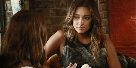 Pretty Little Liars Emilys Hairstyles Ranked