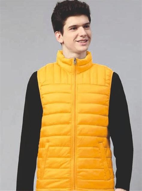 Blended Polyester Men Sleeveless Down Jacket At Rs Piece In Ludhiana ID