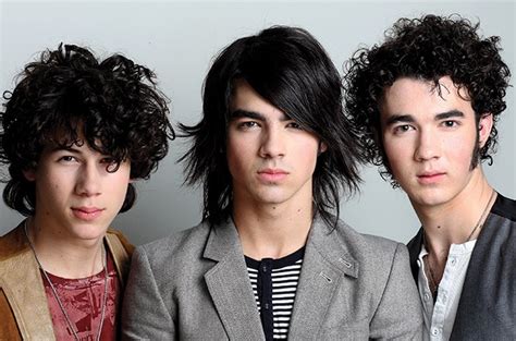 Omg omg omg omg this is so good no cap @jonasbrothers @nickjonas @joejonas @kevinjonas pic.twitter.com/bcedex15pz. Ask Billboard: Jonas Brothers Want to Know Their Album ...