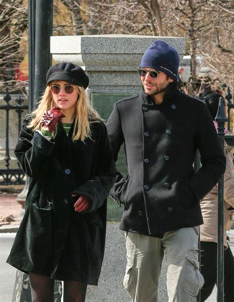 Bradley Cooper And Suki Waterhouse Take A Romantic Stroll In Boston