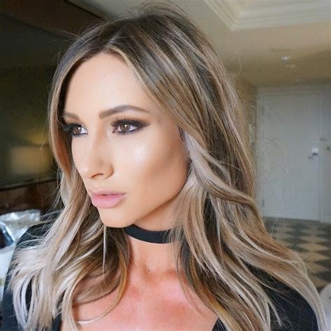 Paige Hathaway Picture