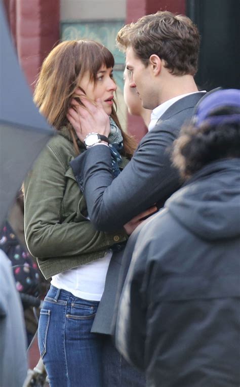 sex scenes from fifty shades of grey behind the scenes pics e news
