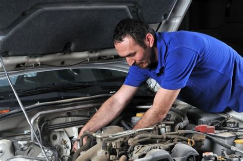 Can A Diesel Mechanic Work On Cars