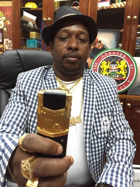 Mbuvi gideon kioko mike sonko commonly known as mike sonko or simply sonko (sheng for rich person or boss), is a kenyan politician who currently serves as the second governor of nairobi. Photos Of Mike Sonko's Ksh1 Million Phone - Naibuzz