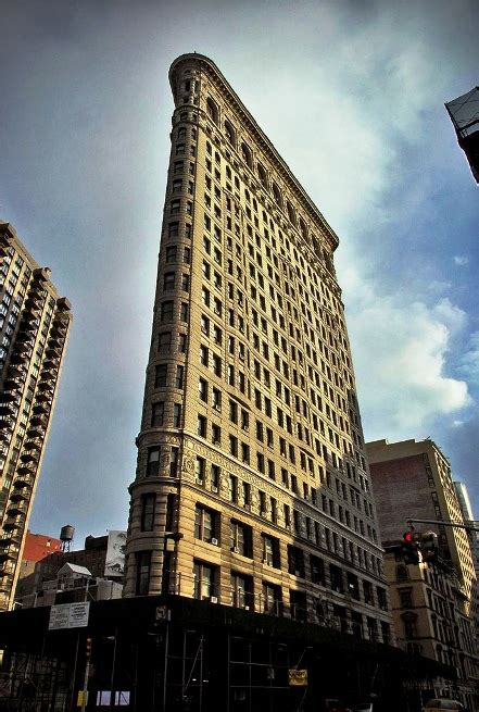 Famous Buildings Of The World Flatiron Building New York