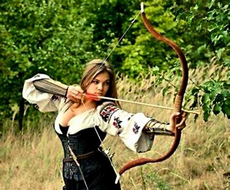 Pin By Ed On Archery Archery Girl Archery Women Warrior Woman