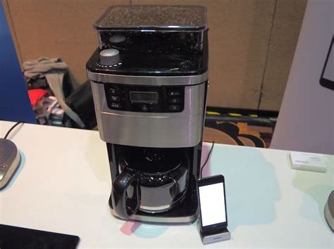Smarter Wifi Coffee Machine This Brews For You Toms Guide