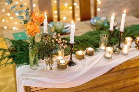 8 Ways To Use Candles As Wedding Decor