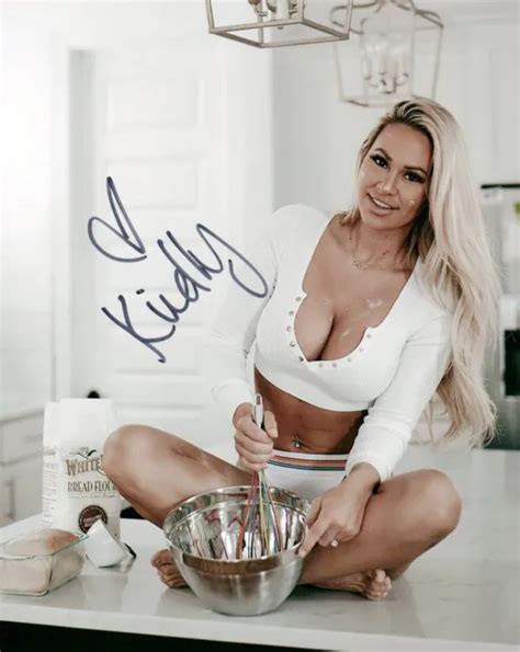 Kindly Myers Super Sexy Instagram Adult Model Signed X Photo Coa