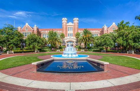Experience Florida State University in Virtual Reality.