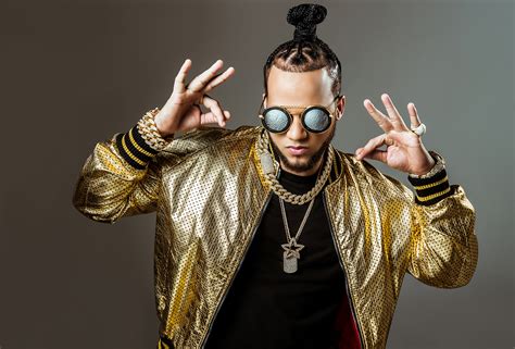 Chencho (plan b, es plan b) mami no me puedo aguantar cuando yo te veo pasar cuando t� me baila en el tubo yo me pongo loquito que no puedo ni hablar yo te la entrego. EL Alfa "El Jefe" celebrará 10 años de carrera en el ...
