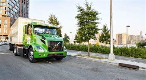 Volvo Trucks Delivers The First Of Five Vnr Electrics To New York