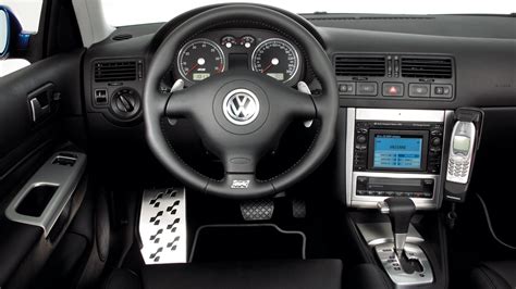 Driving The Classics Volkswagen Golf R32 Mk4 2002 Review Car Magazine