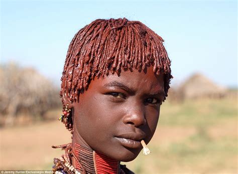 Jeremy Hunters Photos Show Whipped Ethiopian Tribeswomen Daily Mail