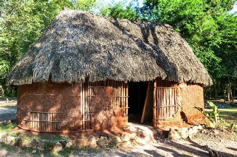 Traditional Mayan Home — Stock Photo © Ventdusud 25929903