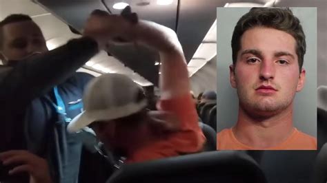Video Frontier Airlines Crew Duct Tapes Passenger To His Seat After He Allegedly Groped And