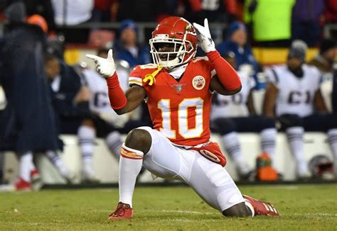 Former Chiefs Star Tyreek Hill Does Not Name Patrick Mahomes As The