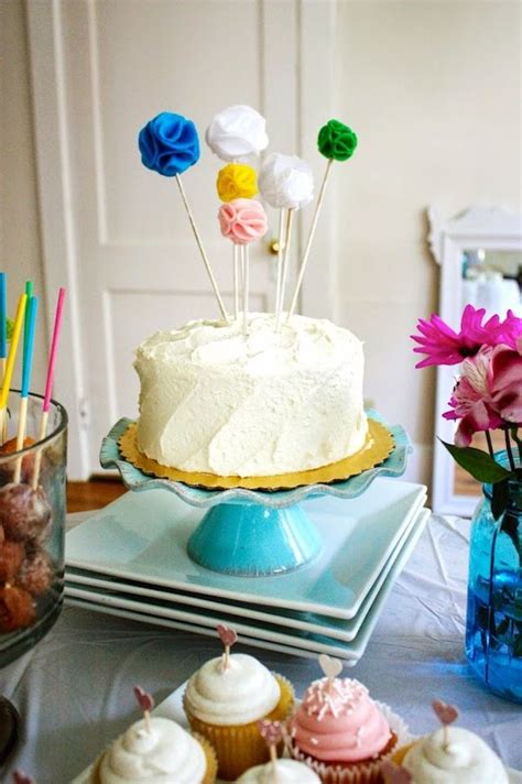 Beyond Candles 21 Diy Cake Toppers That Steal The Show Diy Cake
