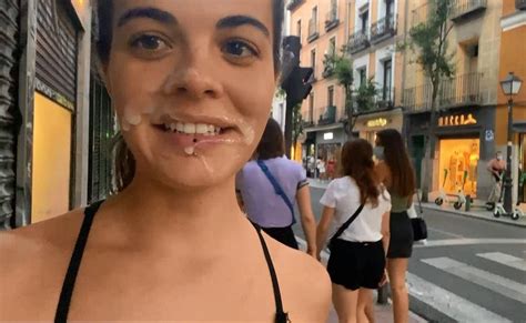 Девушка со спермой на лице гуляет по Мадриду Скачать HD порно видео XXX ролики секс видео