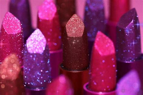 Huda Beauty Reveals New Metallic Power Bullet Lipstick Slutty Raver