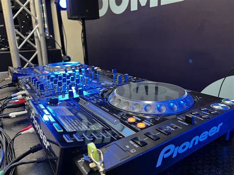 DJ Equipment Gallery Bandshop Hire Sound Stages Light Power