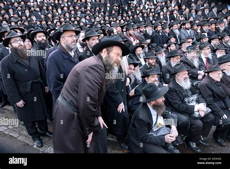 A Large Group Of Chabad Lubavitch Rabbis Pose For The Annual Group
